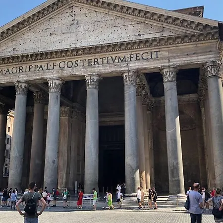 Chiara's Place At Pantheon - Your In Apartment Rome