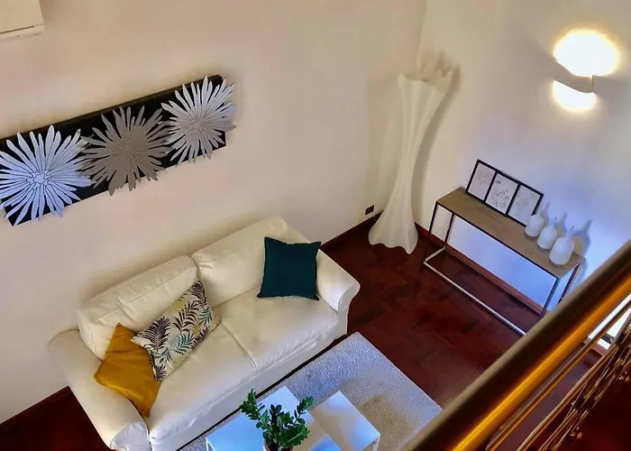 Chiara's Place At Pantheon - Your In Apartamento Roma